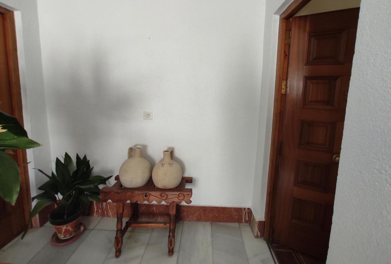 Alojamiento Turistico Ana Maria Torreperogil ภายนอก รูปภาพ